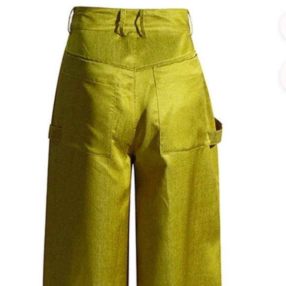 Let’s Brunch Cargo Pants in the color pear. Size M - Picture 5 of 7